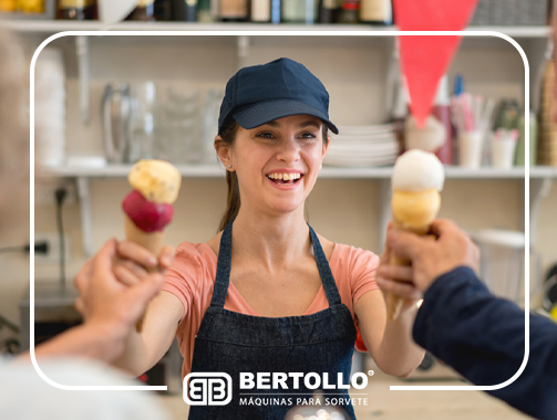 com-vender-mais-sorvete-miniatura